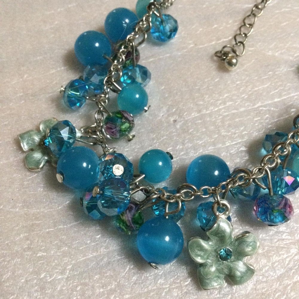 Elegant Blue Beaded Necklace